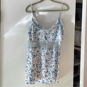 vintage twinklzzz tank top with lace mesh details and floral pattern